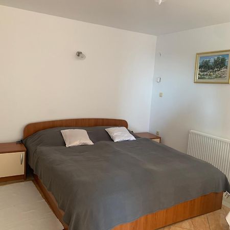 אופטיה Apartment Villa Ana מראה חיצוני תמונה