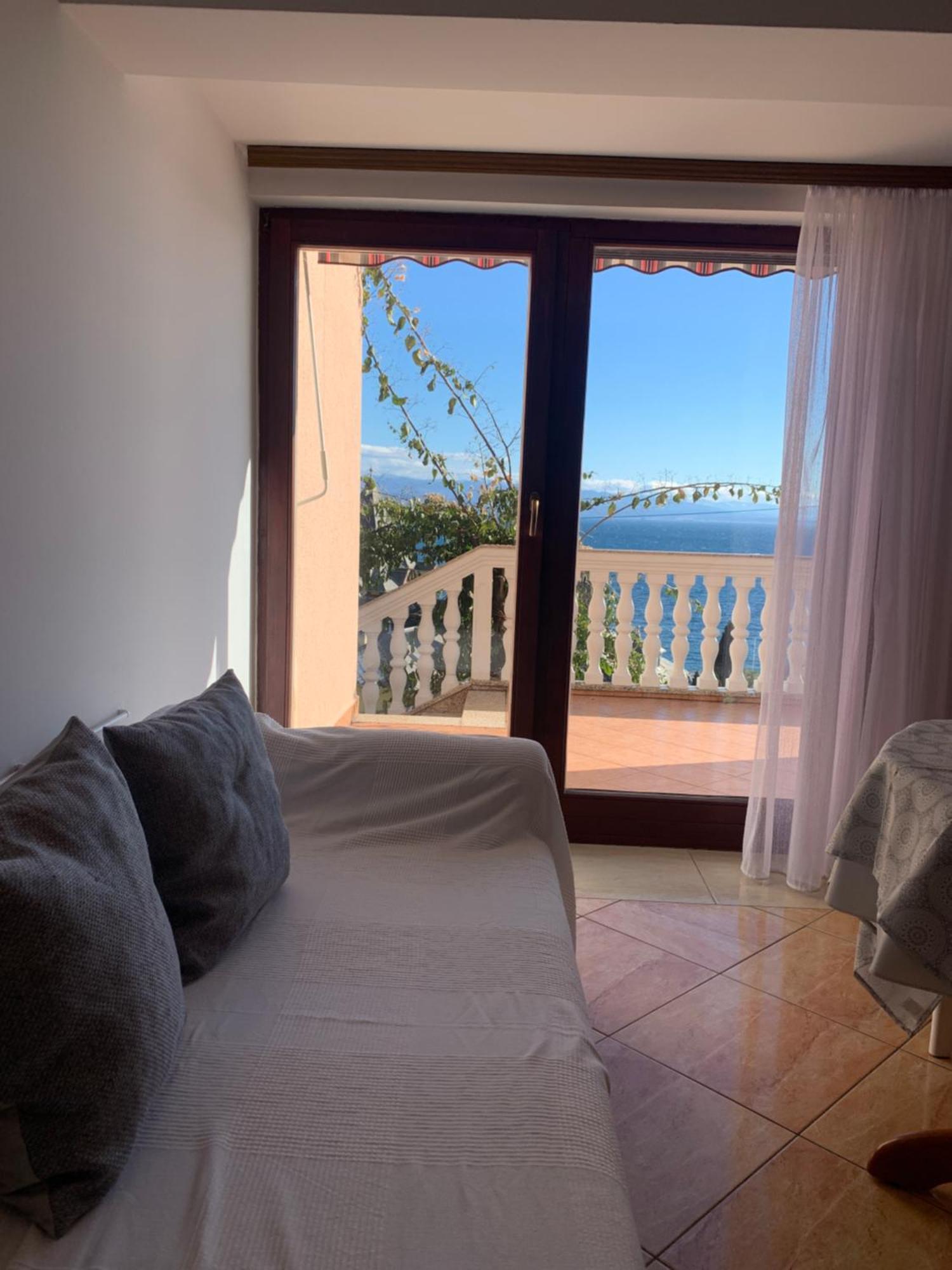 אופטיה Apartment Villa Ana מראה חיצוני תמונה