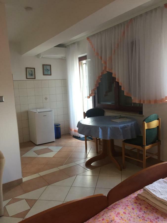 אופטיה Apartment Villa Ana מראה חיצוני תמונה